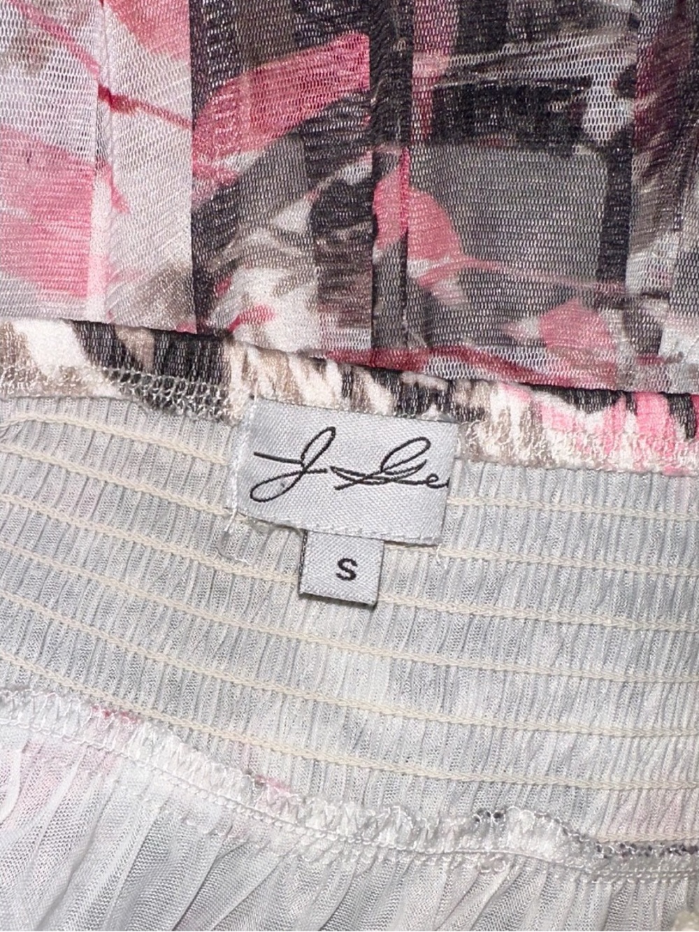 J Gee summer dress features a layered pink and black floral skirt, crochet top - Picture 4 of 5